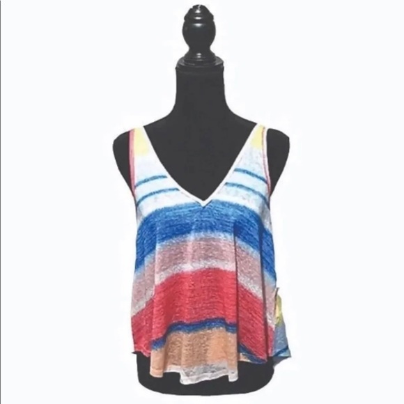 Tank top with “v-neck” in front & back - Picture 3 of 8